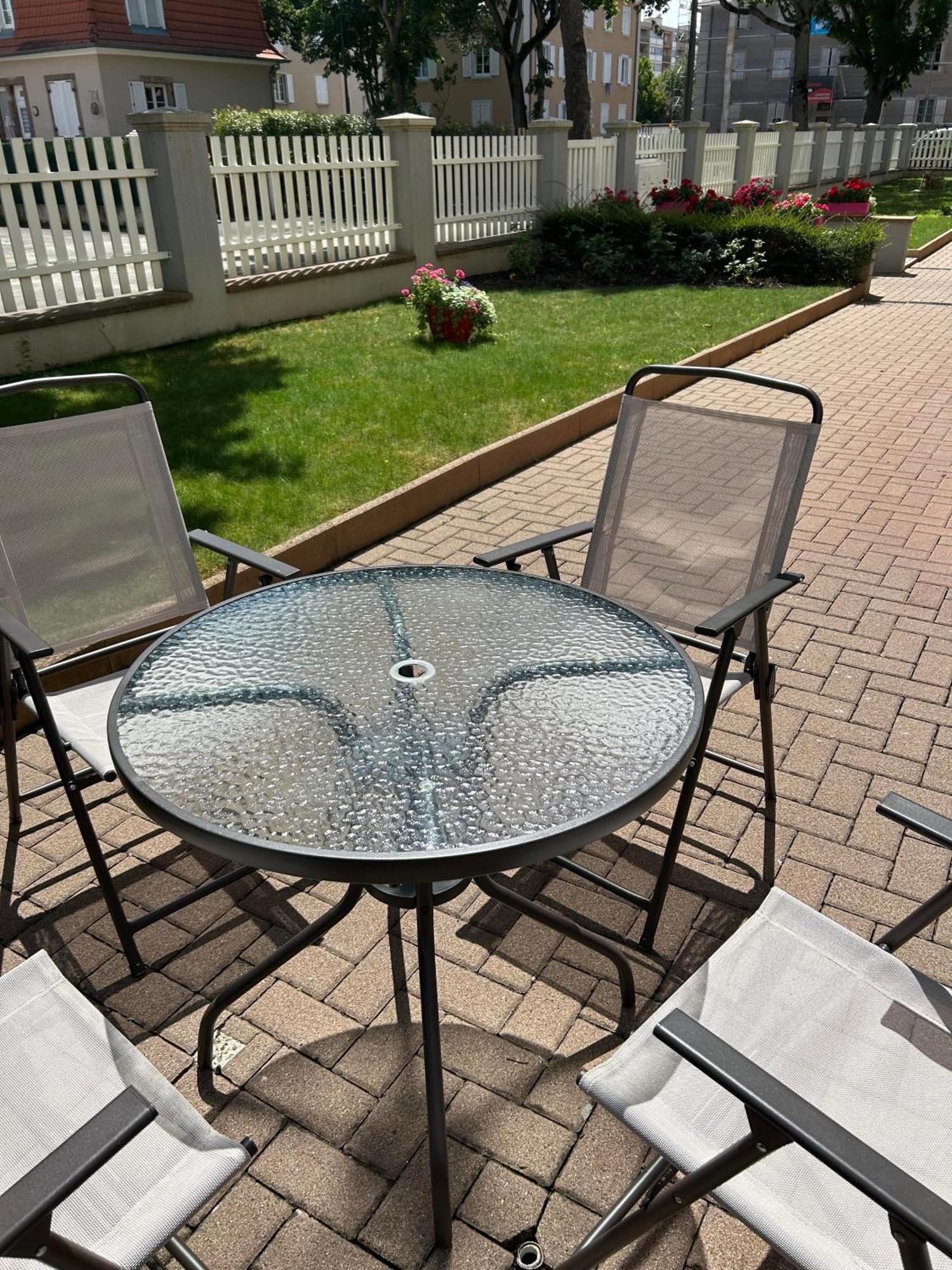 Appartement T3 très calme - Le Bartholdi - Centre de Colmar Esterno foto